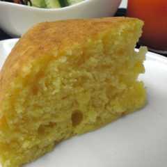 รูปของ 炊飯器で野菜充実ケーキ。
