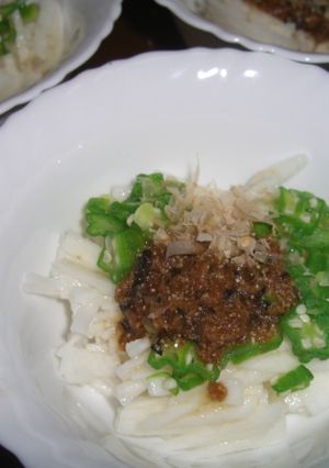 長いもとオクラの梅肉和え-レシピのメイン写真