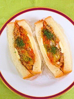 【栄養士の卵考案】野菜たっぷりサバサンド-レシピのメイン写真