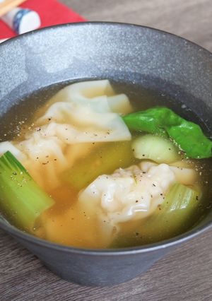ゆりねのワンタンスープ-レシピのメイン写真