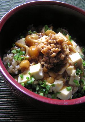 簡単絶品！おろしのたれで　なめこ豆腐丼♪-レシピのメイン写真