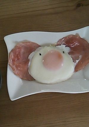 朝ごはん♪コアラさんのハムエッグ-レシピのメイン写真