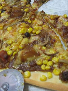 カレーピザ。。。カレー残りで-レシピのメイン写真