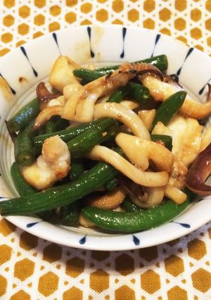話題!イカとさやいんげんのバター醤油炒め-レシピのメイン写真