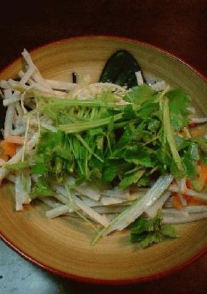 ゴボウと三つ葉の胡麻味噌サラダ-レシピのメイン写真
