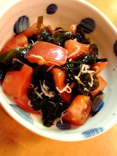 トマトとワカメの酢の物-レシピのメイン写真