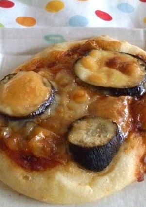 ＨＭとお豆腐で簡単★ふわふわ総菜パン-レシピのメイン写真