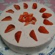いちごのムースケーキ
