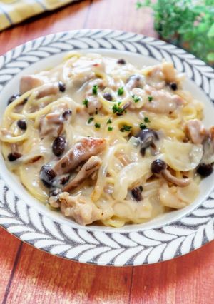 鶏モモしめじ玉ねぎのクリームパスタ-レシピのメイン写真