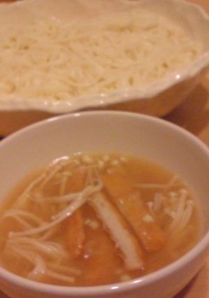 ピリ辛有るものでつけうどん-レシピのメイン写真