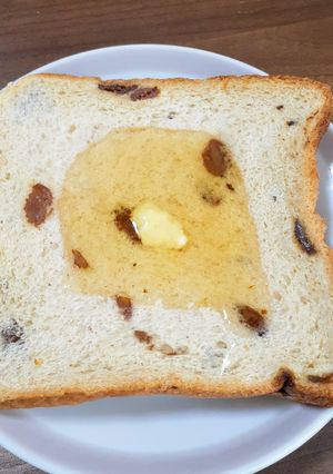 「蜂蜜でしょうが~笑」レーズンパン-レシピのメイン写真