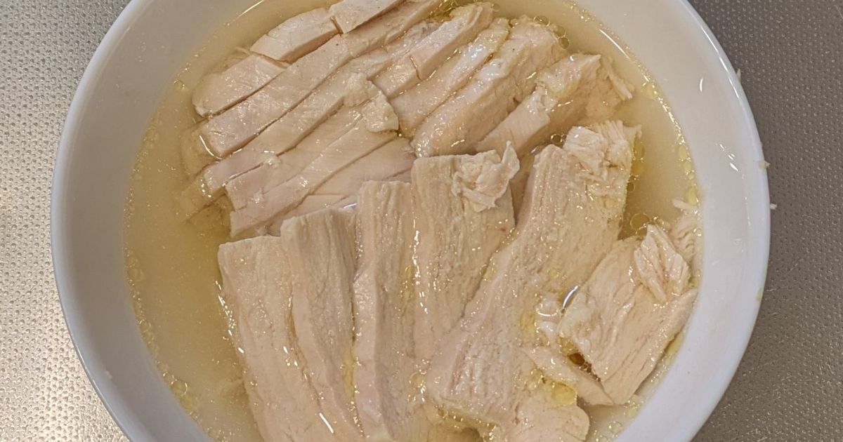 塩麹サラダチキン（蒸し鶏） by モモ2137 【クックパッド】 簡単