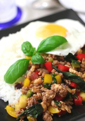美多ミン夏野菜と挽肉のバジル炒めごはん-レシピのメイン写真