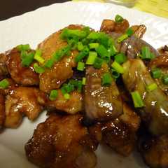 รูปของ 鶏肉とナスの甘酢南蛮風炒め☆