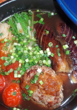 ハンバーグ鍋☆夏野菜バージョン-レシピのメイン写真