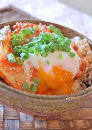簡単♪☆冷しゃぶキムチ温玉丼☆-レシピのメイン写真