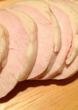 鶏胸肉で熱湯に入れるだけしっとり鶏ハム♪-レシピのメイン写真