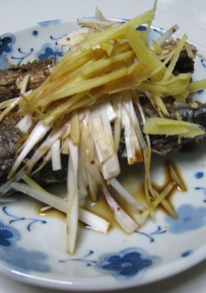 さんまを揚げて薬味をかけるだけ♪-レシピのメイン写真