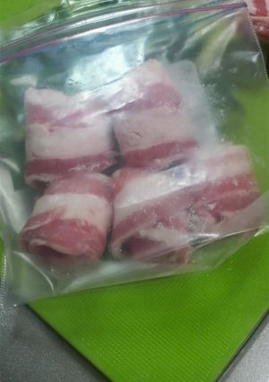 お肉の冷凍保存は巻き巻きロールで♪-レシピのメイン写真