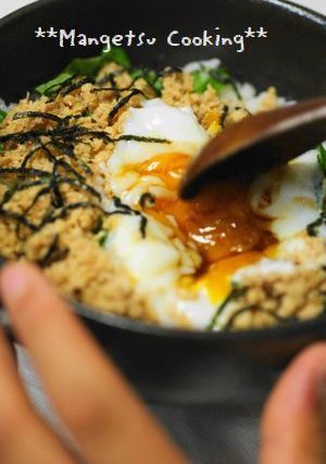 **鶏そぼろ丼**-レシピのメイン写真