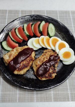 お豆腐入りハンバーグ-レシピのメイン写真