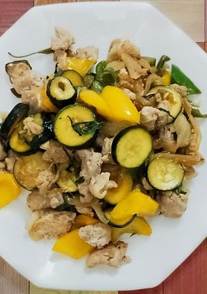 豚肉とズッキーニの炒め物-レシピのメイン写真