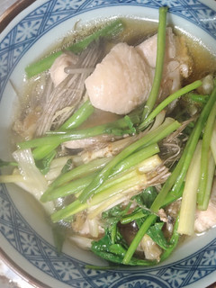 蕎麦つゆで簡単 セリと鶏もも肉のさっと煮-レシピのメイン写真
