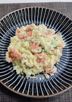 サーモン入りポテトサラダ-レシピのメイン写真