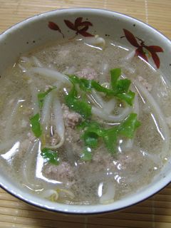 鶏ひき肉ともやしのあっさりスープ-レシピのメイン写真