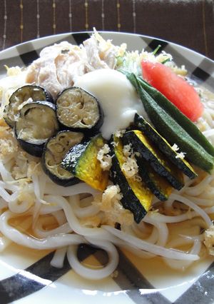 なす・オクラ・南瓜で☆冷やしたぬきうどん-レシピのメイン写真