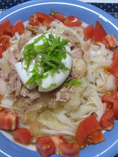 夏だ!トマトと温玉さっぱりそうめん♪-レシピのメイン写真