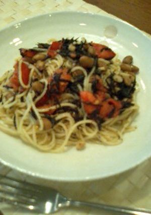 夏ランチに♪ヒジキとトマトのシソ味パスタ-レシピのメイン写真