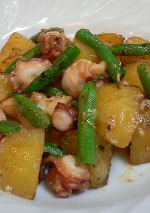 タコとポテトの大葉にんにく醤油マヨ炒め-レシピのメイン写真
