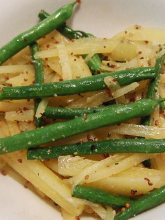 お弁当にも★インゲンとじゃがいも炒め-レシピのメイン写真