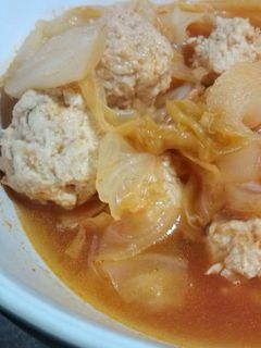 ☆キャベツとつくねのトマトスープ☆-レシピのメイン写真