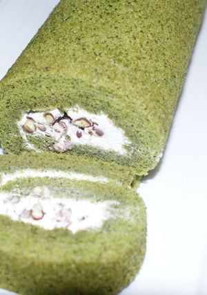 抹茶のふわふわしっとりシフォンロール-レシピのメイン写真