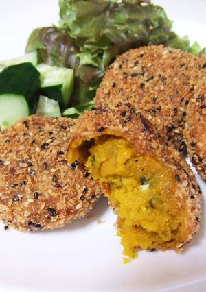 かぼちゃの煮物を美味しく変身…コロッケ♪-レシピのメイン写真