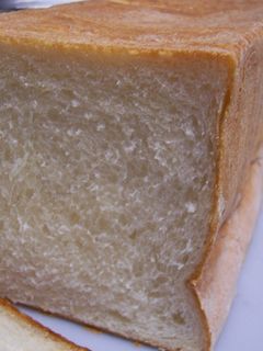 やっと納得ッ!自慢のしっとり食パン♪-レシピのメイン写真