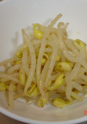 焼肉屋さんの激ウマ☆豆もやしナムル-レシピのメイン写真