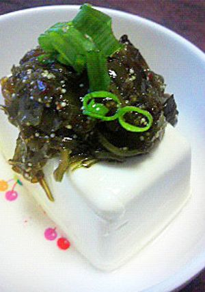 冷奴★★子持ちメカブのせ-レシピのメイン写真