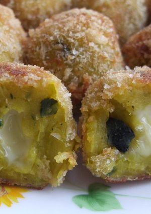チーズ入りかぼちゃコロッケ-レシピのメイン写真