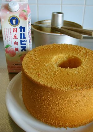 夏の定番～カルピスシフォンケーキ-レシピのメイン写真