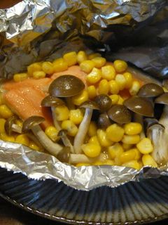 ホイル焼き 鮭ときのこ-レシピのメイン写真