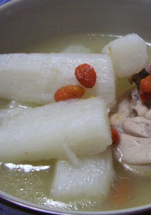 台湾家庭料理♪長芋＆鶏肉のスープ♪-レシピのメイン写真