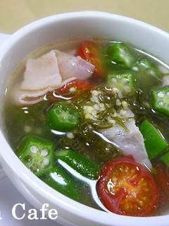 めかぶとベーコンの中華スープ-レシピのメイン写真