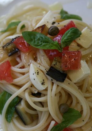 カプレーゼ風冷製パスタ-レシピのメイン写真
