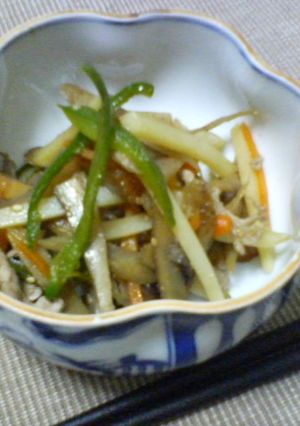 給食の味★肉と野菜たっぷり♪きんぴら-レシピのメイン写真