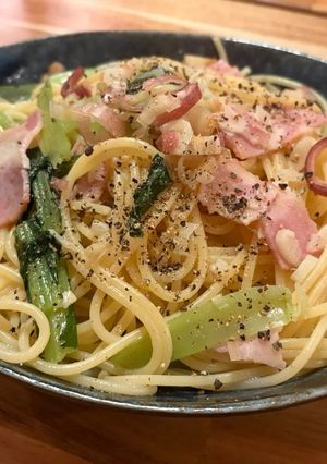 ミョウガ香る小松菜とベーコンの和風パスタ-レシピのメイン写真