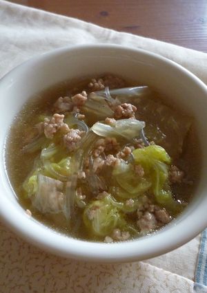 白菜とひき肉のスープ-レシピのメイン写真