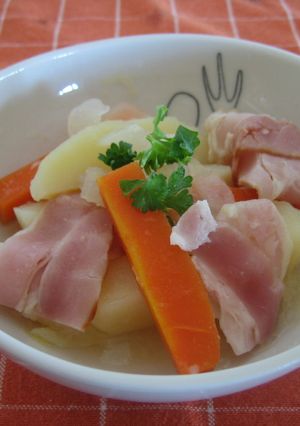 ベーコンで美味しい！　お野菜のスープ煮-レシピのメイン写真